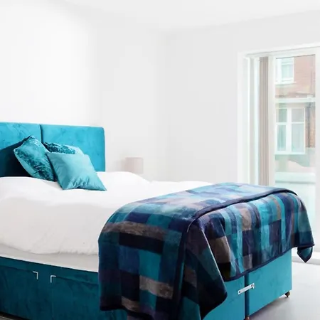 28 Cliff Edge In Newquay * Newquay (Cornwall)